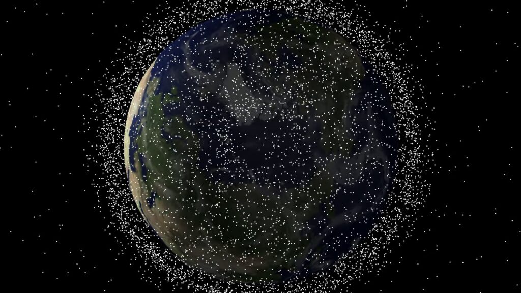 objects tracked around earth
