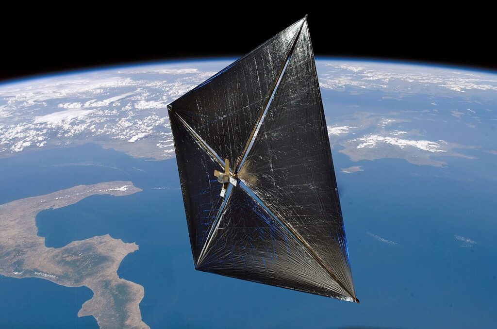 spacecraft travelling using solar sails